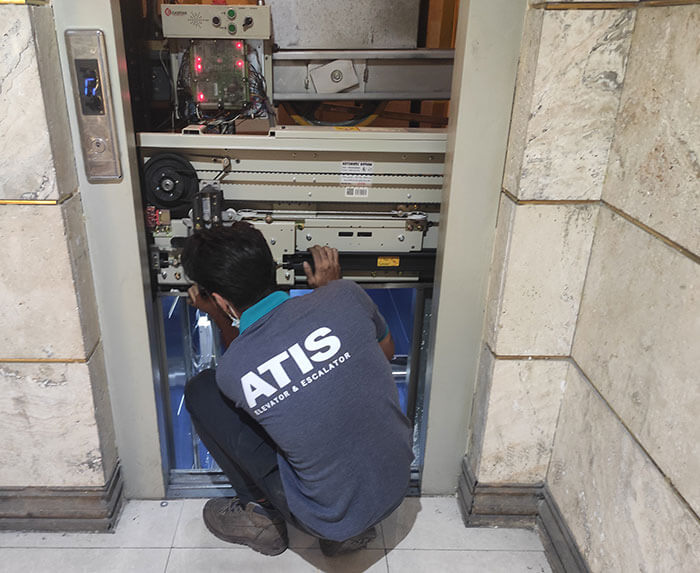 تعمیر آسانسور